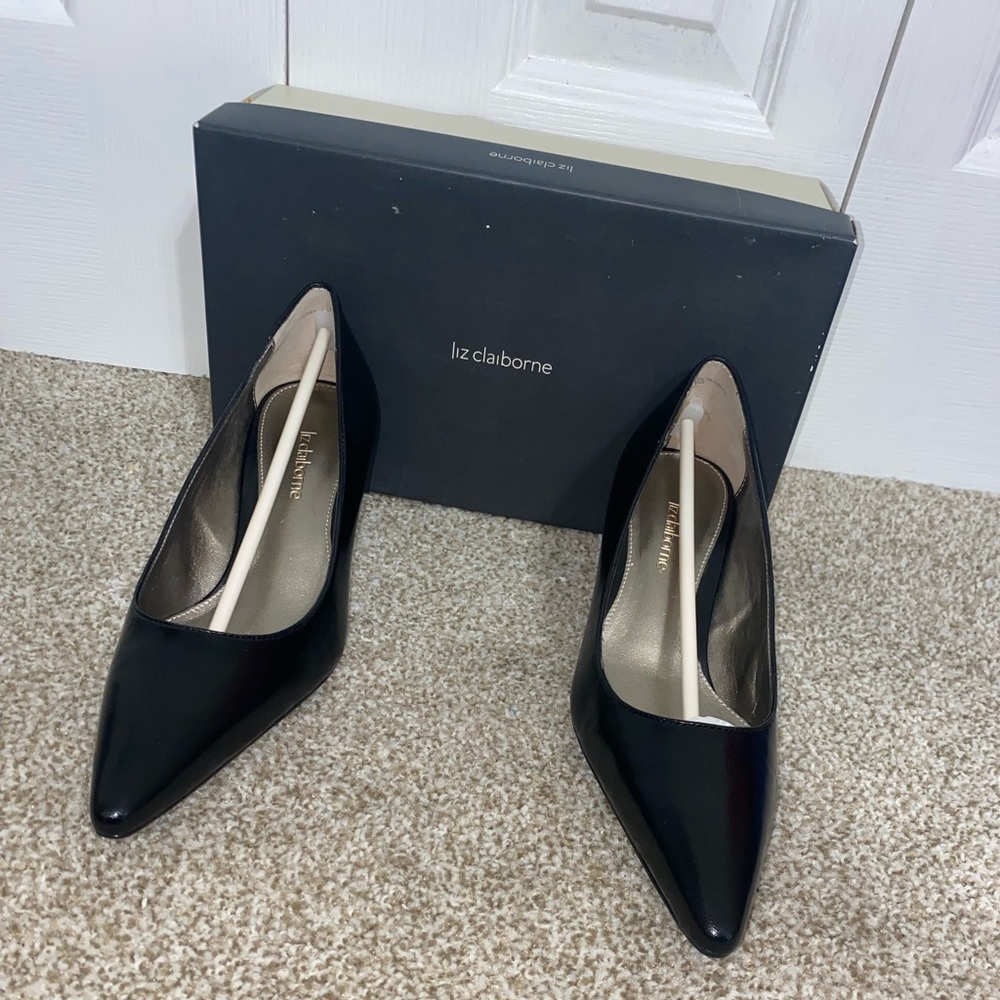 7.5 Liz Claiborne women heel
